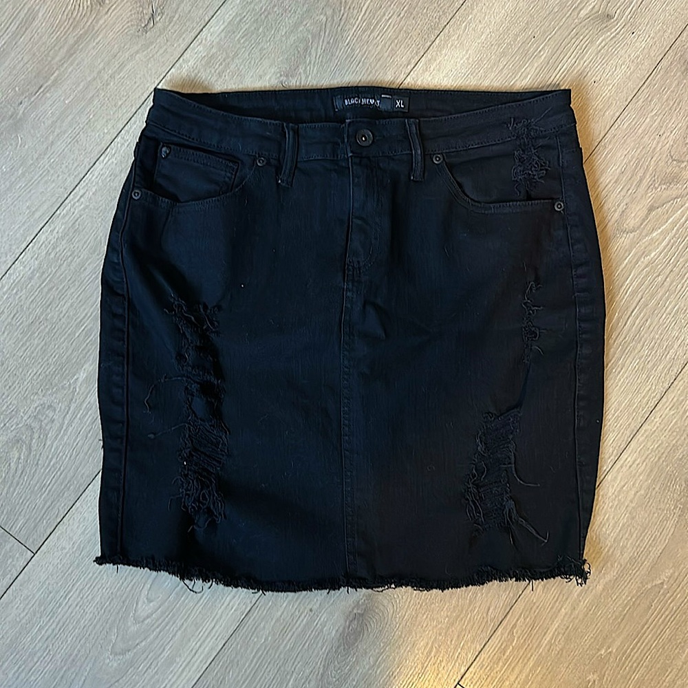 Blackheart Denim Black Distressed Skirt Size XL
